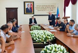 Lerikdə iri fermer təsərrufatlarına və yeni meyvə bağlarına baxış keçirilib
